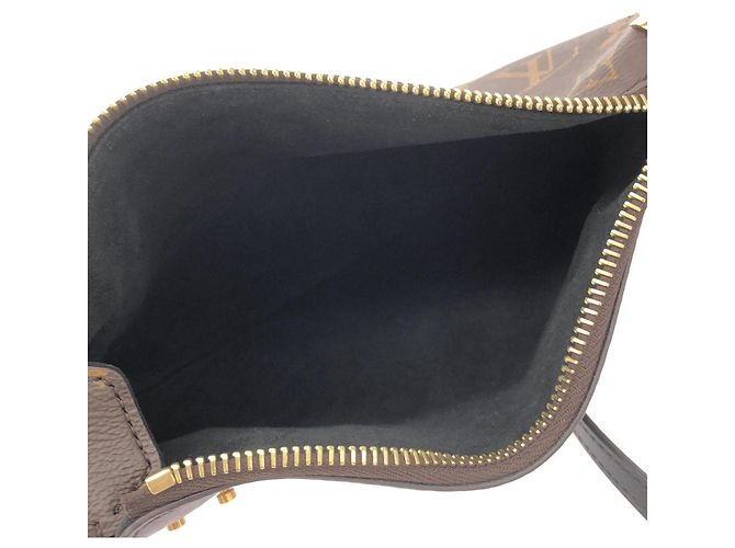 Borsa a tracolla Louis Vuitton Monogram Slim Trunk Marrone - vista 8