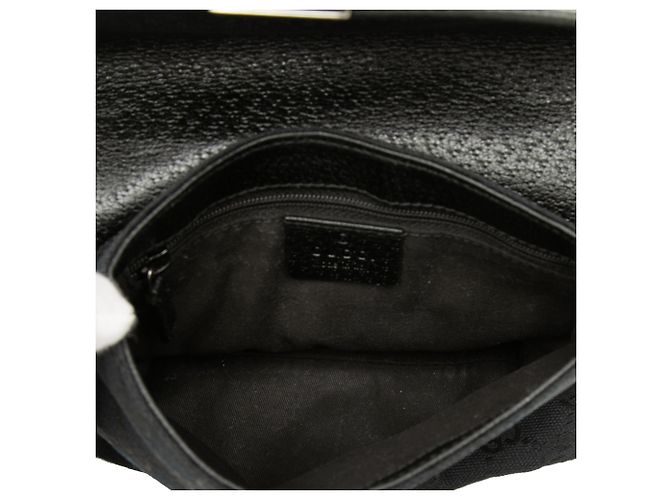 Gucci Gürteltasche aus schwarzem GG Canvas - Ansicht 4
