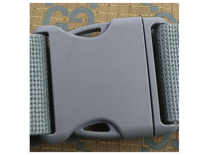 Borsetta a cintura Gucci in nylon ripstop GG marrone Cachi - vista 10