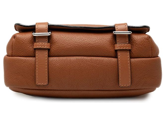 Borsa a tracolla Military XS in vitello grana morbida marrone LOEWE - vista 3