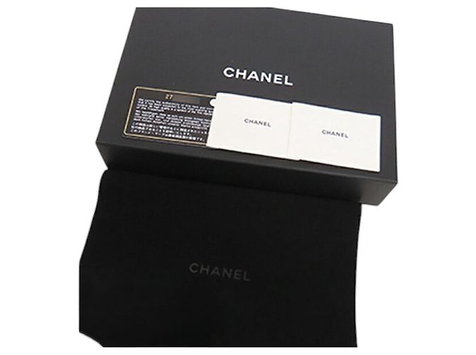 Chanel Black CC Quilted Caviar Wallet on Chain Nero - vista 19