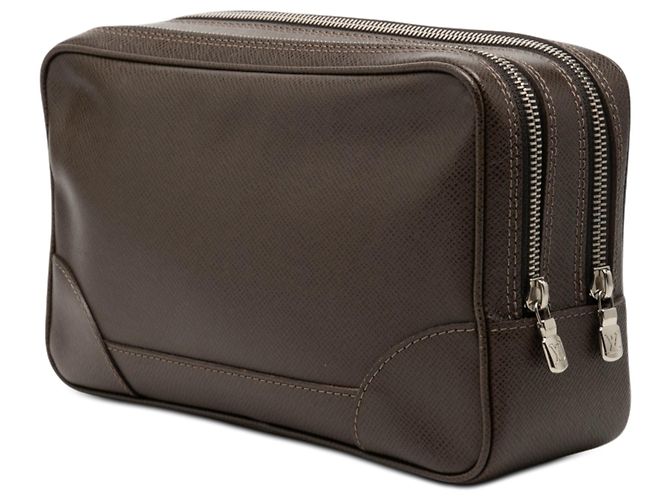 Clutch Louis Vuitton Brown Taiga Neo Pavel Marrom - vista 2