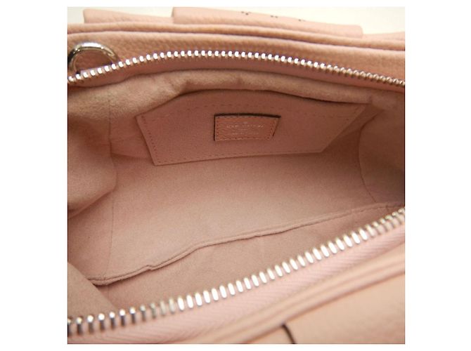 Louis Vuitton Pink Monogram Mahina Scala Mini Pouch Rosa - vista 3