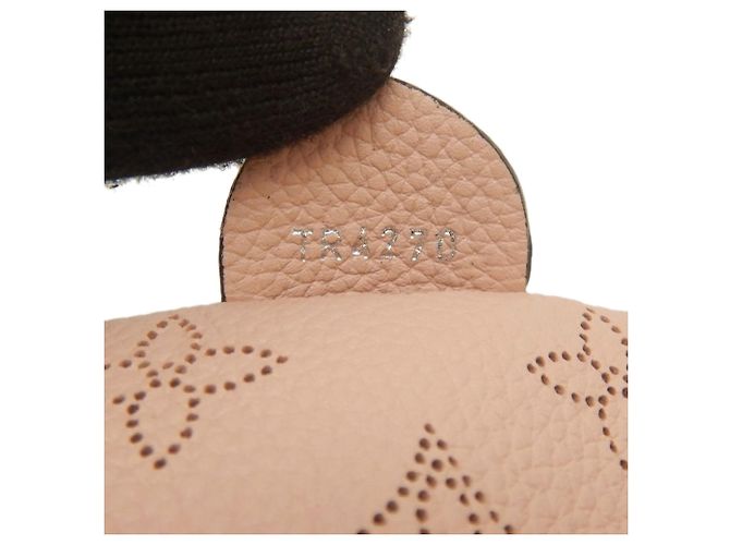 Louis Vuitton Pink Monogram Mahina Scala Mini Pouch Rosa - vista 6