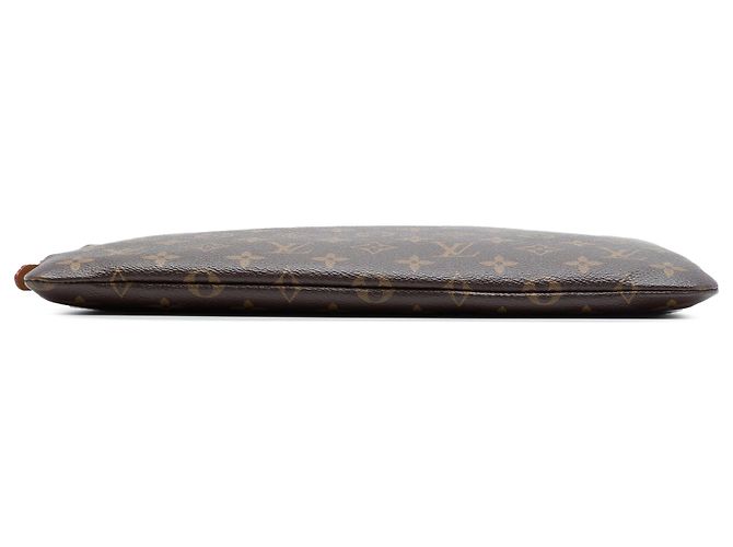 Louis Vuitton Brown Monogram Etui Voyage MM Marrone - vista 3