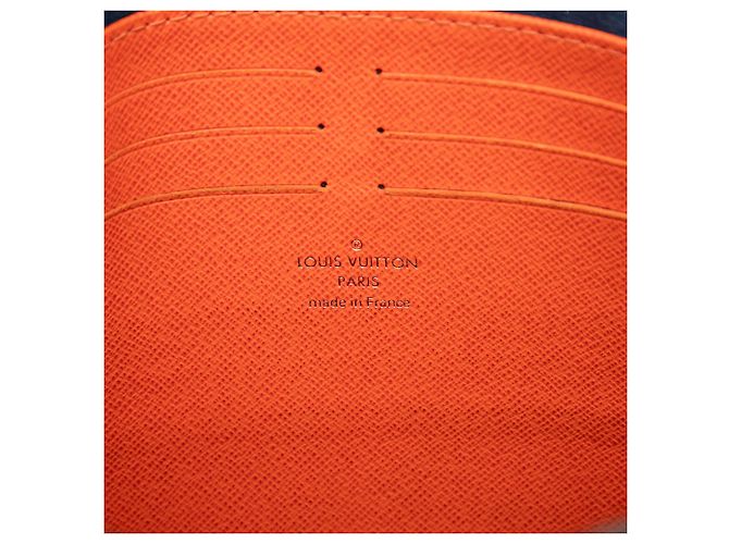 Louis Vuitton Blue Epi Damier Graphite Pochette Voyage MM - vista 5