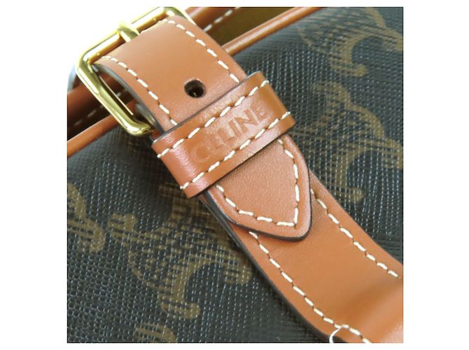 Céline Celine Brown Medium Triomphe Coated Canvas Folco Crossbody Marrone Marrone scuro - vista 8