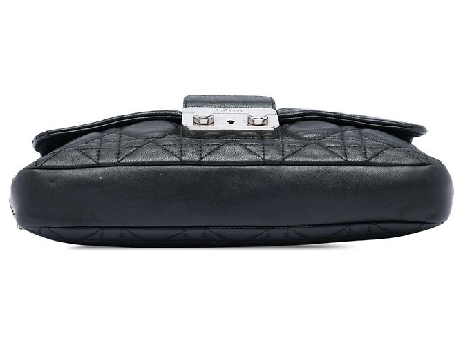 Pouch Dior New Lock in pelle d'agnello Cannage nera Nero - vista 3