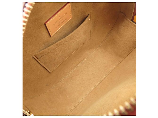 Louis Vuitton Brown Monogram Boite Chapeaux Souple MM Marrone - vista 5