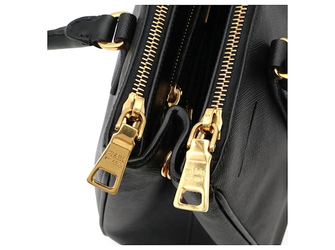 Borsa a mano Prada Triangle Galleria Medium Nero - vista 7