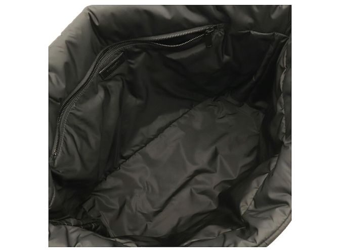 Saco Tote acolchoado Yves Saint Laurent Preto - vista 7