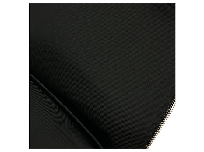 Borsa a tracolla Louis Vuitton Taiga Avenue Nero - vista 10