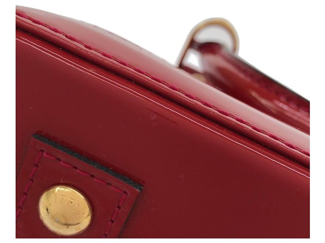 Borsa Louis Vuitton Vernis Alma BB Fuschia - vista 4