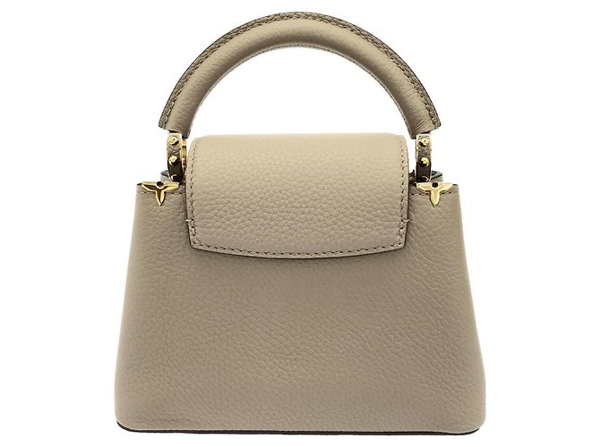 Borsa Louis Vuitton Capucines MINI M24567 - vista 2