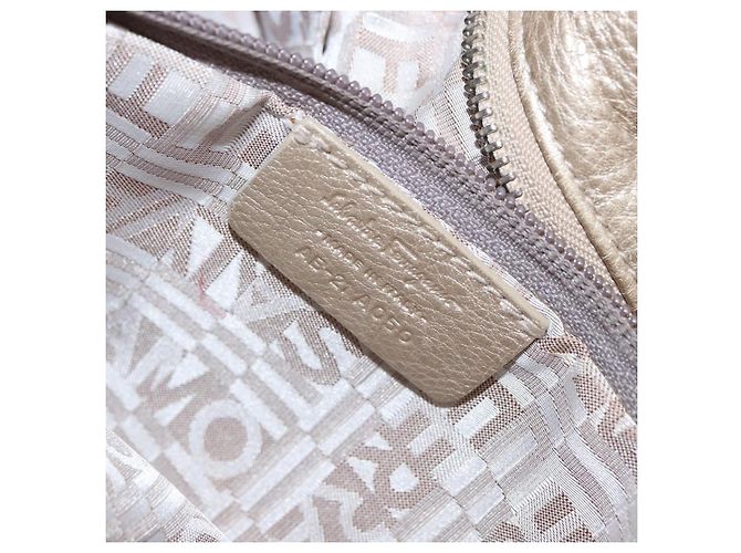 Salvatore Ferragamo Gancini Leather Medium D'oro - vista 6