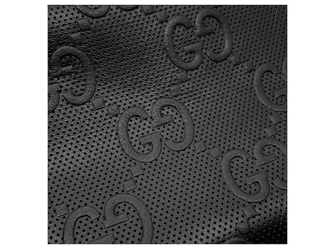 Borsa a tracolla in pelle goffrata GG di Gucci Nero - vista 7