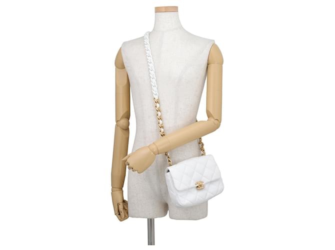 Borsa Chanel Mini Matelassé Coco Mark Bianco - vista 4