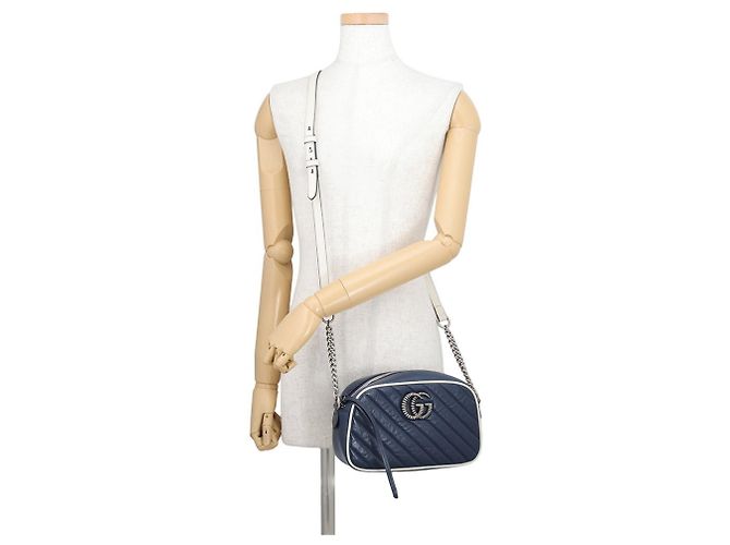 Bolsa de mão em couro Small acolchoada Gucci GG Marmont Branco Azul marinho - vista 4