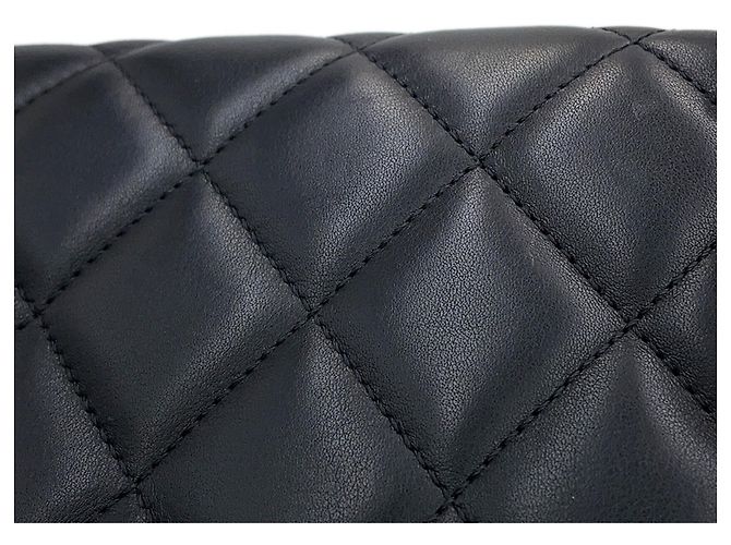 Borsa a tracolla mini Chanel Matelassé Nero - vista 9
