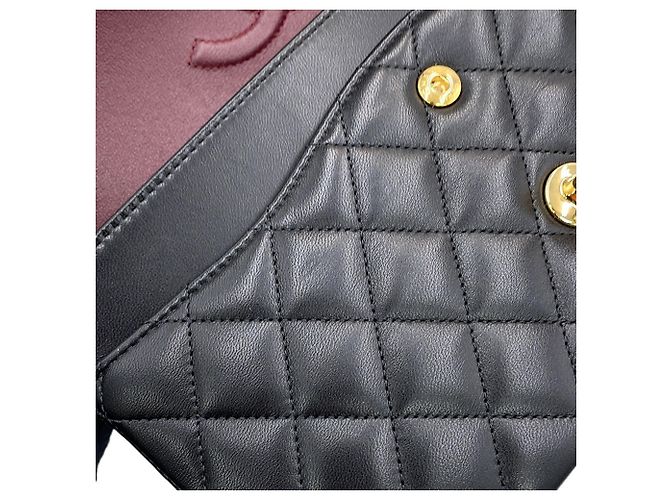 Timeless Chanel Classic Matelassé Schultertasche mit Kette Schwarz - Ansicht 13