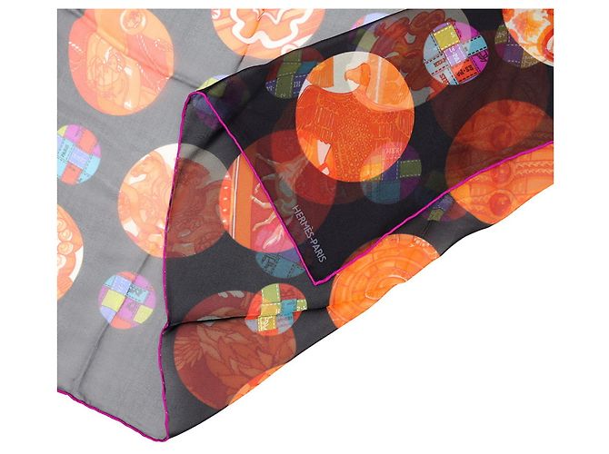 Hermès Long Stole Silk Muslin Borduc Medallion Nero Multicolore Arancione - vista 5