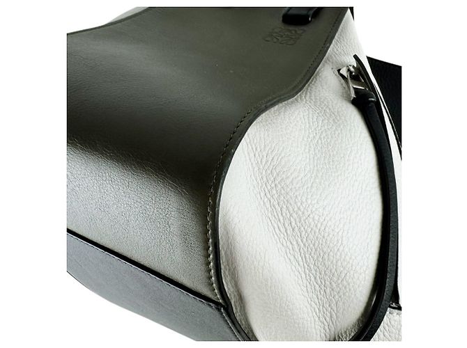 Borsa a tracolla in pelle Loewe Hammock Nero Bianco Cachi - vista 8