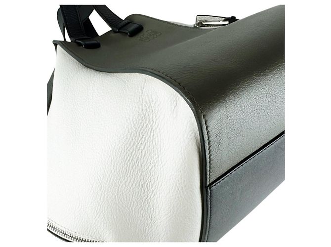 Borsa a tracolla in pelle Loewe Hammock Nero Bianco Cachi - vista 9