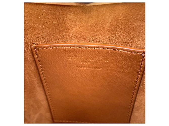 Borsa a tracolla mini verticale in pelle di vitello Yves Saint Laurent Beige - vista 16