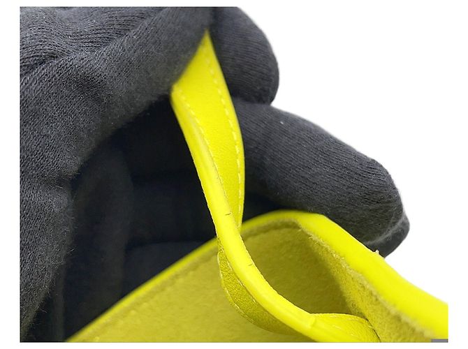 Céline Borsa a tracolla Celine Small Triomphe in pelle box Giallo - vista 10