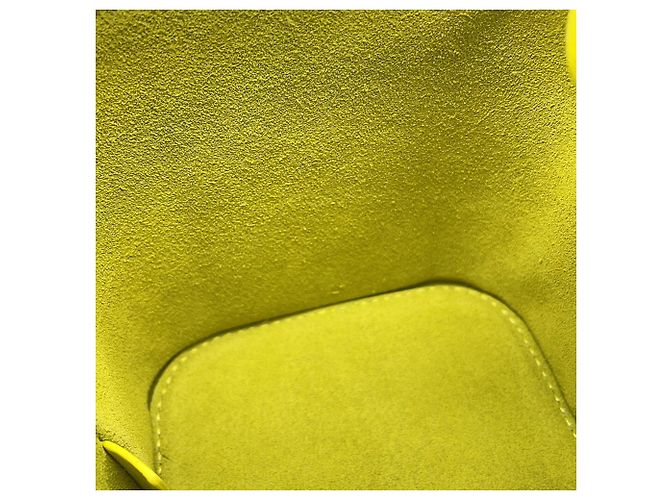 Céline Borsa a tracolla Celine Small Triomphe in pelle box Giallo - vista 9