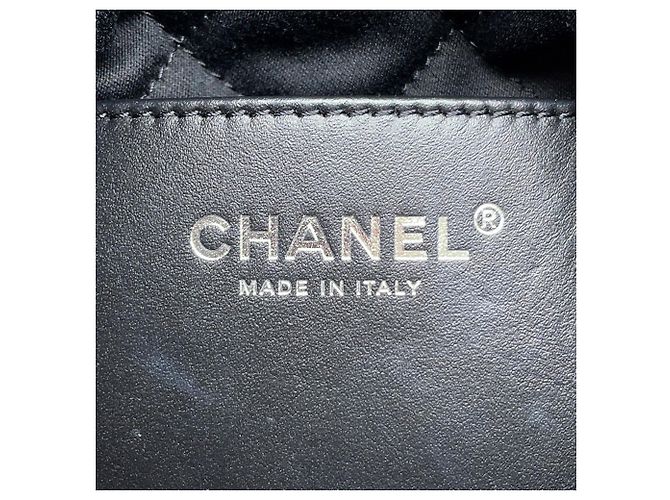 Borsa a mano Chanel CHANEL22 Mini Coco Mark Nero - vista 14