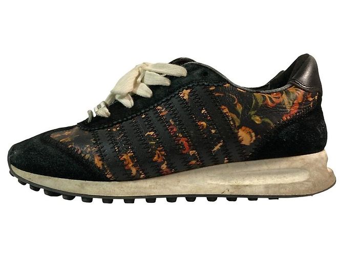 Autre Marque Dsquared2 Sneaker aus Wildleder mit Blumenprint Schwarz - Ansicht 2