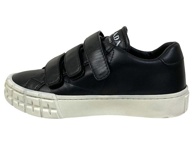 Prada Leder-Sneaker mit Klettverschluss Schwarz Weiß - Ansicht 2