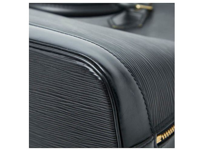Borsa Louis Vuitton Epi Alma in Noir Nero - vista 4