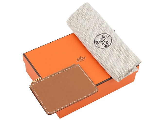 Hermès Cartera Hermes Constance en piel Epsom Gold Dorado - vista 12