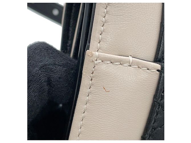 Borsa a tracolla Saint Laurent Paris Gabby Satchel Nero Bianco - vista 9