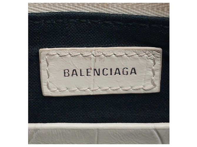 Borsa a tracolla mini Balenciaga Lucagol in pelle goffrata Bianco - vista 16
