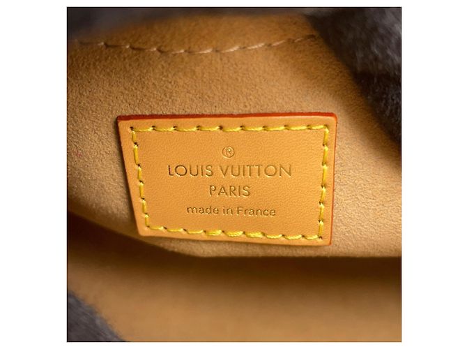 Borsa Louis Vuitton Monogram Mouton Rocky BB Marrone - vista 15