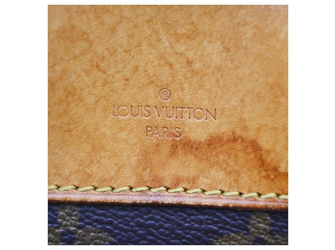 Louis Vuitton Deauville Monogram 34 Marrone - vista 4