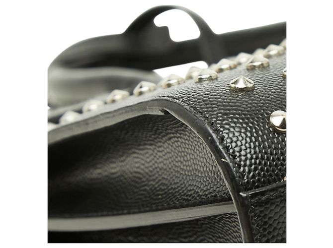 Saint Laurent Sac de Jour Nano Studded Handbag Preto - vista 5
