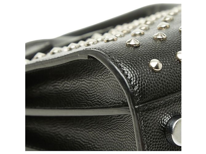 Saint Laurent Sac de Jour Nano Studded Handbag Preto - vista 7