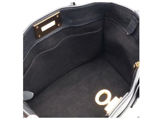 Borsa Louis Vuitton Monogram On My Side PM Nero Monogramma - vista 9