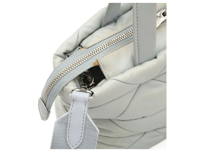 Mala Tote Pequena Acolchoada Prada Azul - vista 8