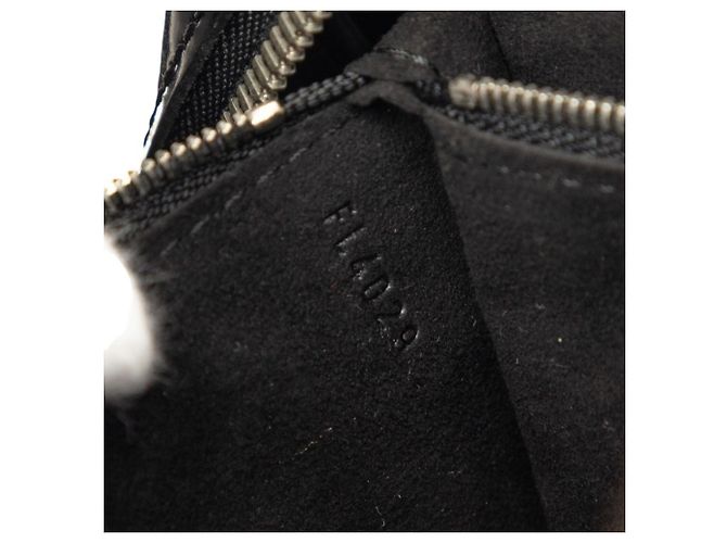 Borsa Louis Vuitton Epi Pont Neuf GM Nero - vista 6