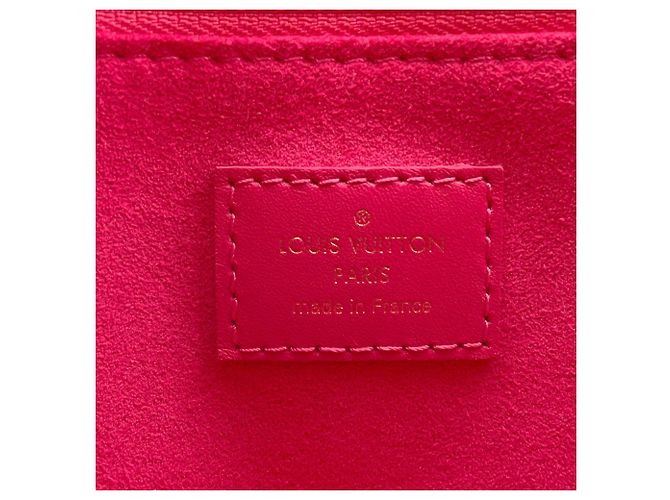 Borsa Louis Vuitton Monogram Empreinte OnTheGo PM - vista 17