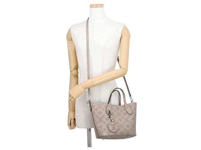 Borsa Louis Vuitton Monogram Mahina Blossom PM - vista 6