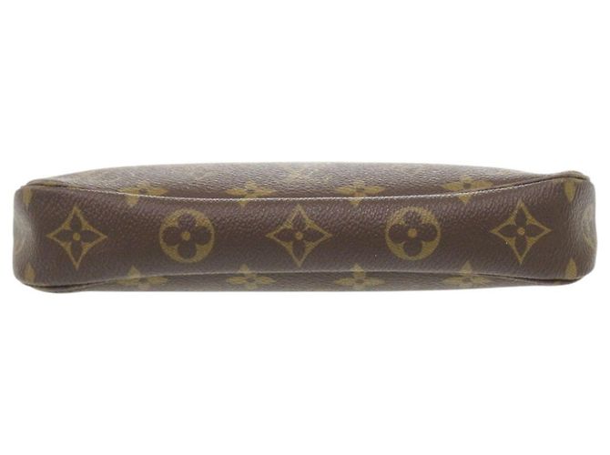 Louis Vuitton Pochette Accessoires Monogram Handbag Marrone Monogramma - vista 3