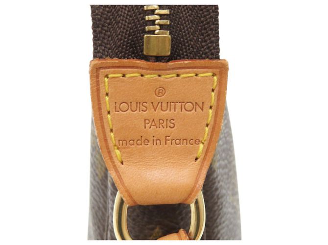Louis Vuitton Pochette Accessoires Monogram Handbag Marrone Monogramma - vista 8