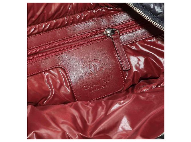 Bolsa de mão tote Chanel Coco Cocoon MM Medium Preto - vista 7