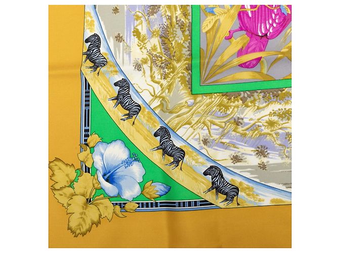 Hermès Hermes Carre 90 Tropic Seidentuch Mehrfarben Gelb - Ansicht 3